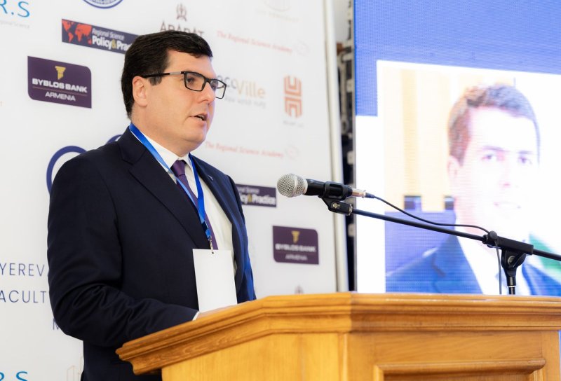 International conference celebrates  90th anniversary of YSU Faculty of Economics and Management